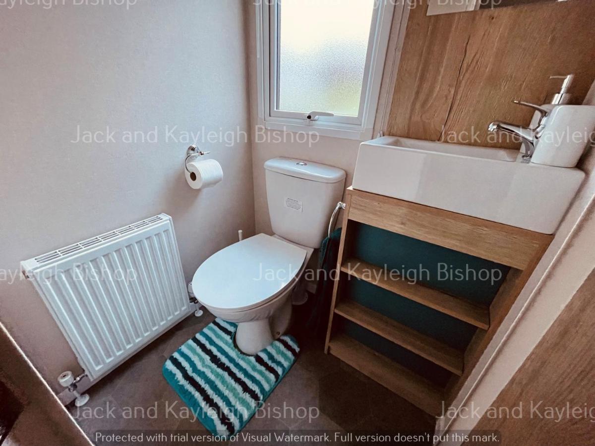 3-Bedroom Holiday Home With Valley Views Ньюкі Екстер'єр фото